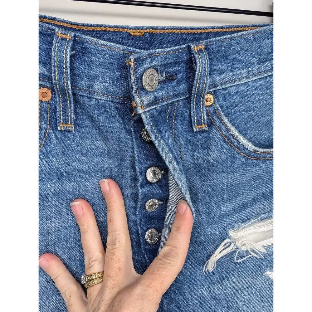 Levi's 501 High Rise Button Fly Distressed Shorts in Drive Me Crazy Size 26
